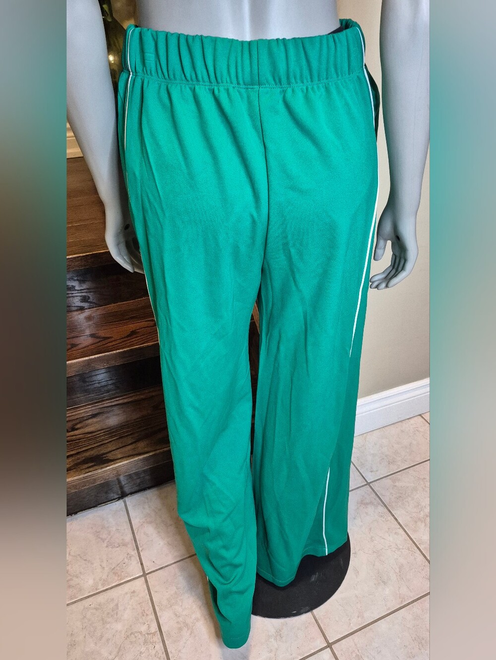 Wild Fable Emerald green track pants - Picture 3 of 13